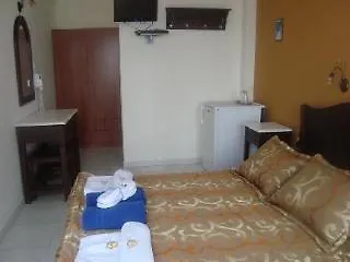 Hotel Shine